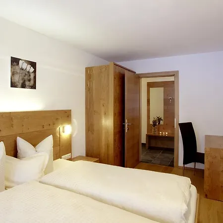 Apart Steffi Apartment *